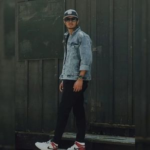 Meet your Posher, Jeffin